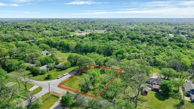 228 E Prospect St, Denison, TX 75021 - photo 2