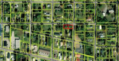 8 Kirkpatrick St, Benton, IL 62812 - photo 2