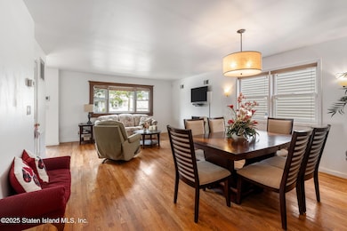 240 Alter Ave, Staten Island, NY 10305 - photo 5