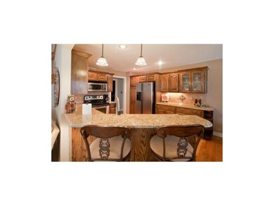 Newly remodeled kitchen with granite counter tops,