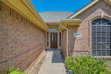 8525 Smith Dr, North Richland Hills, TX 76182 - photo 3