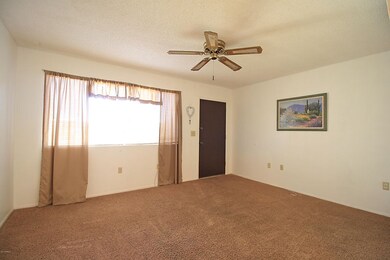 3303 W Tangerine