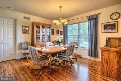 717 Pear St, Lemoyne, PA 17043 - photo 6