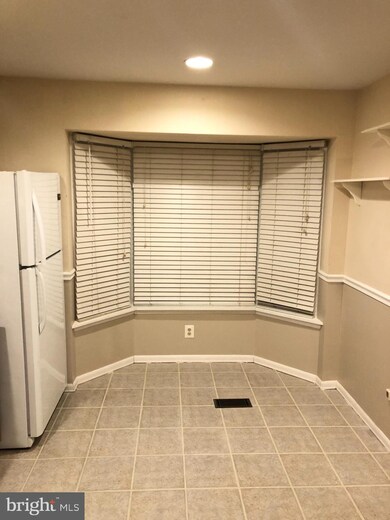 18735 Summer Oak Ct, Germantown, MD 20874 - photo 7