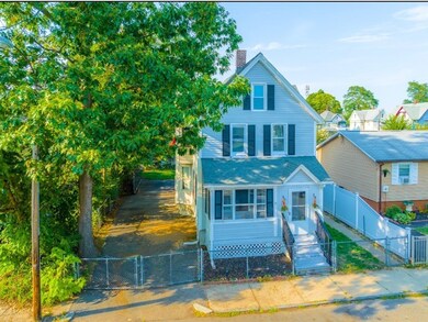 12 Ladd St, Springfield, MA 01109 - photo 4