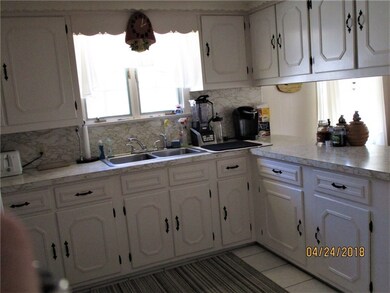 Kitchen with plenty of storage