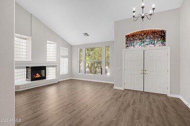 1549 E Kaibab Dr-6
