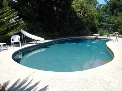 pool