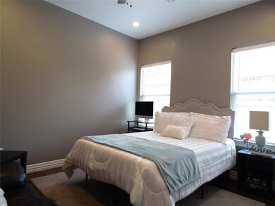 8024 Venus St, Houston, TX 77088 - photo 5