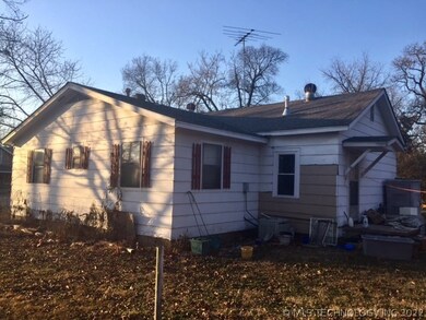 1006 N Vinita Ave, Tahlequah, OK 74464 - photo 2