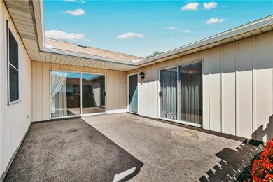 5796 Burning Tree Ln, Macungie, PA 18062 - photo 3