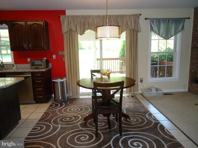 34444 Harry Byrd Hwy, Round Hill, VA 20141 - photo 5