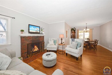 1724 SW Webster Ave, Topeka, KS 66604 - photo 3