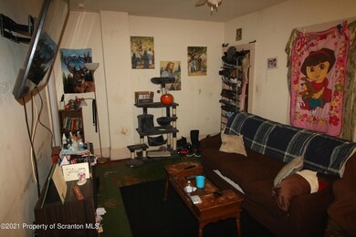 342 N Everett Ave, Scranton, PA 18504 - photo 5