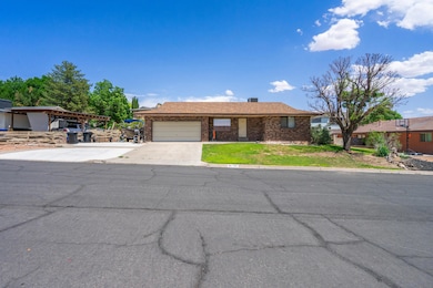 737 Carma Way-008