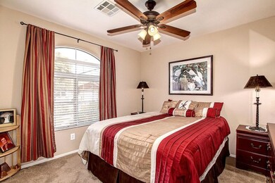 04 - Bedroom