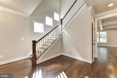 615 Lincoln Ave, Falls Church, VA 22046 - photo 4