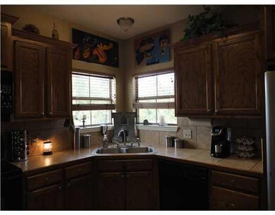 301 Shadow Creek Ave, Pineville, LA 71360 - photo 5