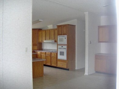 100 Piney Creek Ct, Holly Ridge, NC 28445 - photo 5