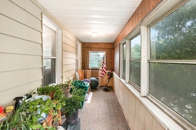 8 Perkins St, Worcester, MA 01605 - photo 6