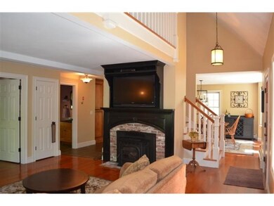 Spacious Living room