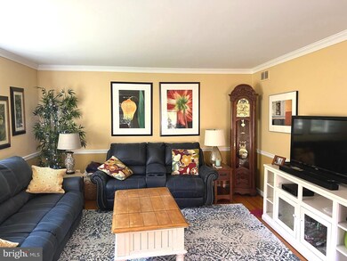 34 Sunnybrook Dr, Doylestown, PA 18901 - photo 5