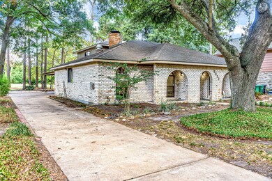 6027 Darkwood Dr, Houston, TX 77088 - photo 3