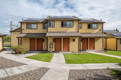 703 S 12th St, La Grande, OR 97850 - photo 5