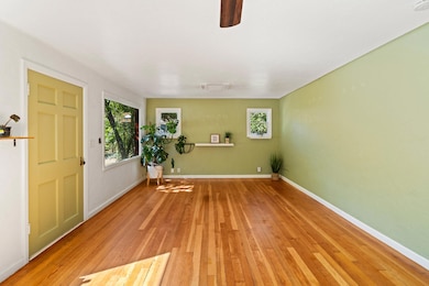 106 N 1st St, Talent, OR 97540 - photo 3