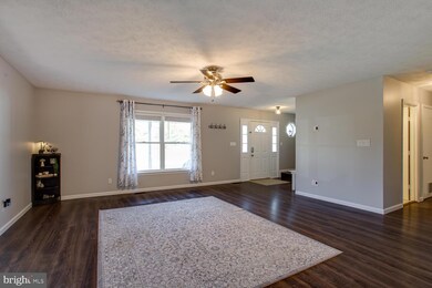 45526 Woodcroft Way, Great Mills, MD 20634 - photo 7