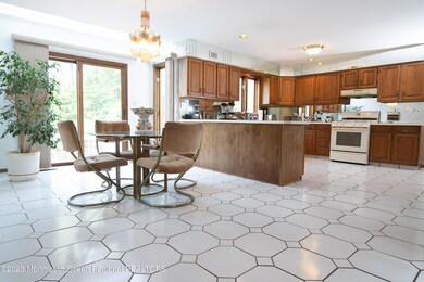 8 Country Squire Ln, Holmdel, NJ 07733 - photo 6