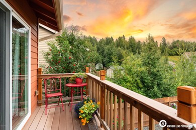 Upstairs Deck