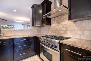 2638 Fines Creek Dr, Statesville, NC 28625 - photo 2