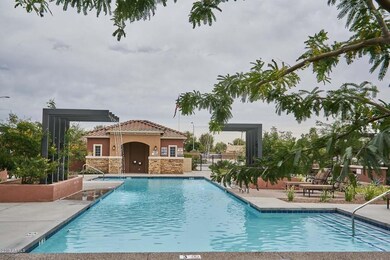 Copper Crest-Pool2