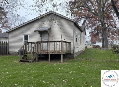 110 N 4th St, Clinton, MO 64735 - photo 3