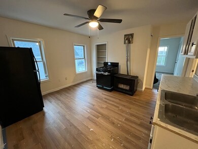 6 S Ward St unit 2, Worcester, MA 01610 - photo 2