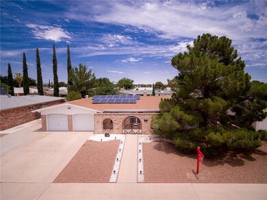 10633 Janway Dr, El Paso, TX 79935 - photo 2