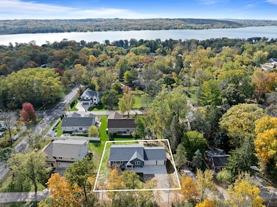 W3813 Magnolia Dr, Geneva, WI 53147 - photo 2