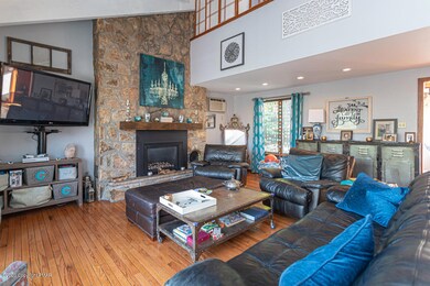 2902 Paprika Rd, Doylestown, PA 18902 - photo 5