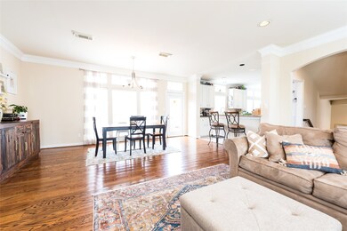 2402 Mandell St unit C, Houston, TX 77006 - photo 4