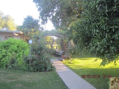 10490 8th Ave, Blythe, CA 92225 - photo 4