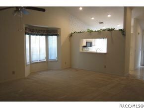LIVING RM & DINING RM