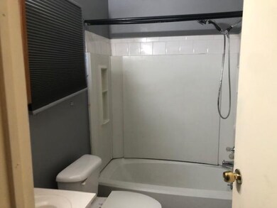 Mulberry 1100 bath1