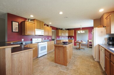 9235 E 75 S, Mill Creek, IN 46365 - photo 5