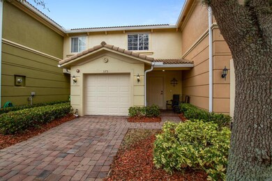 373 SE Bloxham Way-1