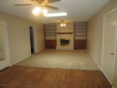 family room (1)