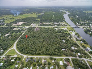 Acreages Available, minutes from Downtown Labelle