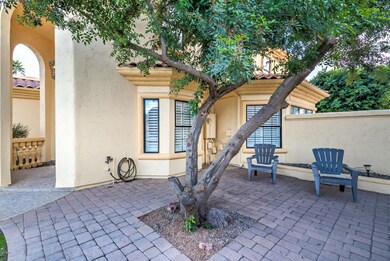 1901 E Cypress Tree Dr-7