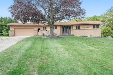 9101 Monte Vista Dr SE, Byron Center, MI 49315 - photo 2