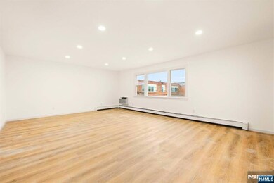 175 Biltmore St unit 2, North Arlington, NJ 07031 - photo 4